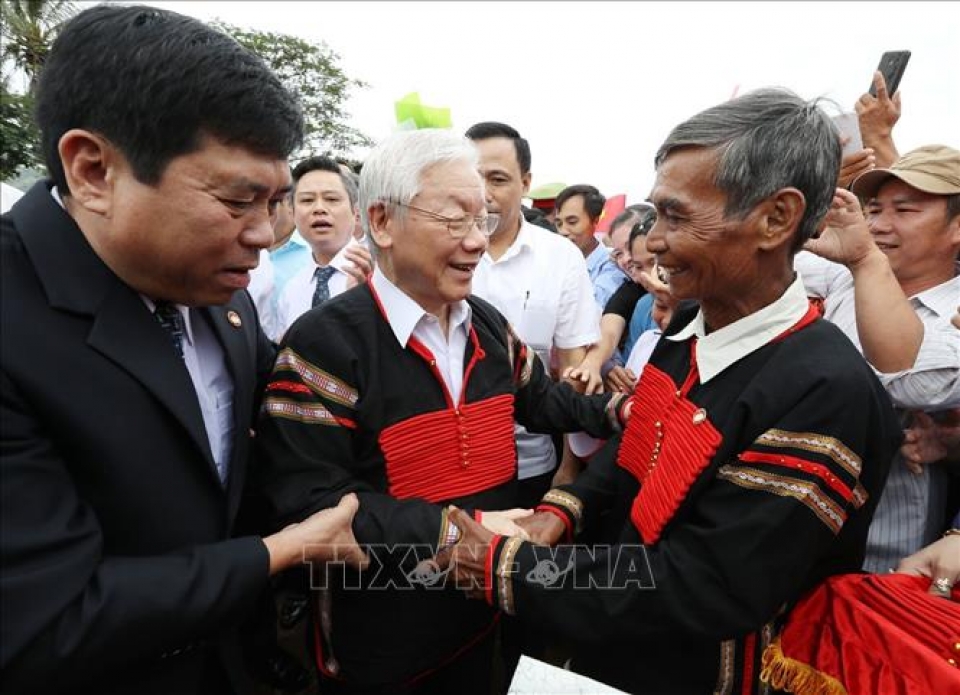 party state leader attends solidarity festival in dak lak province
