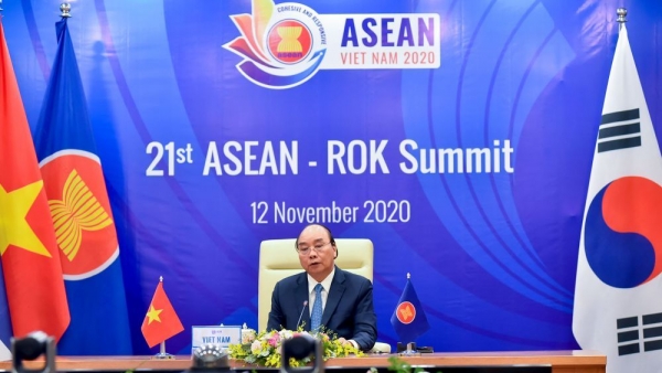 Prime Minister chairs 21st ASEAN-RoK Summit