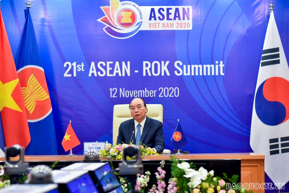 prime minister chairs 21st asean rok summit