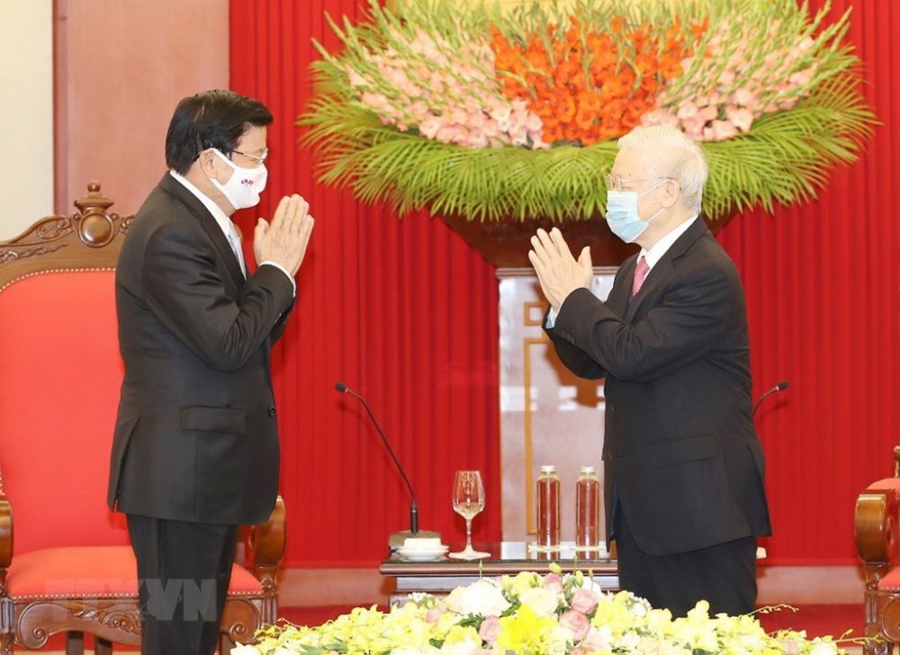 Tổng Bí thư, Chủ tịch nước Nguyễn Phú Trọng tiếp Thủ tướng Lào Thongloun Sisoulith. (Ảnh: Trí Dũng/TTXVN)