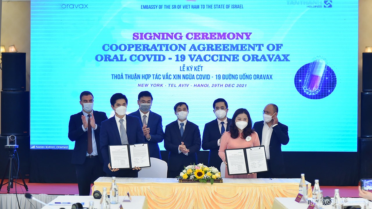 Vietnamese, Israeli firms to sign cooperation agreement on oral COVID-19 vaccine